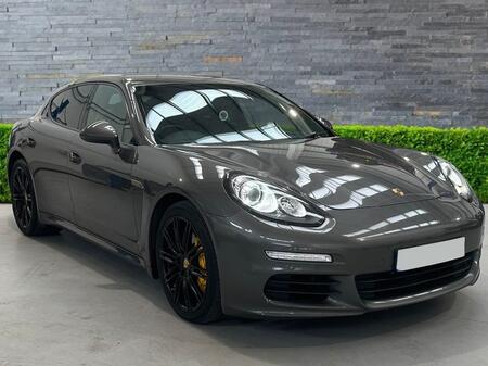 PORSCHE PANAMERA 3.0 D V6